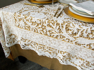 Lavish Vintage Italian Point de Venise Lace Tablecloth, 70x120"