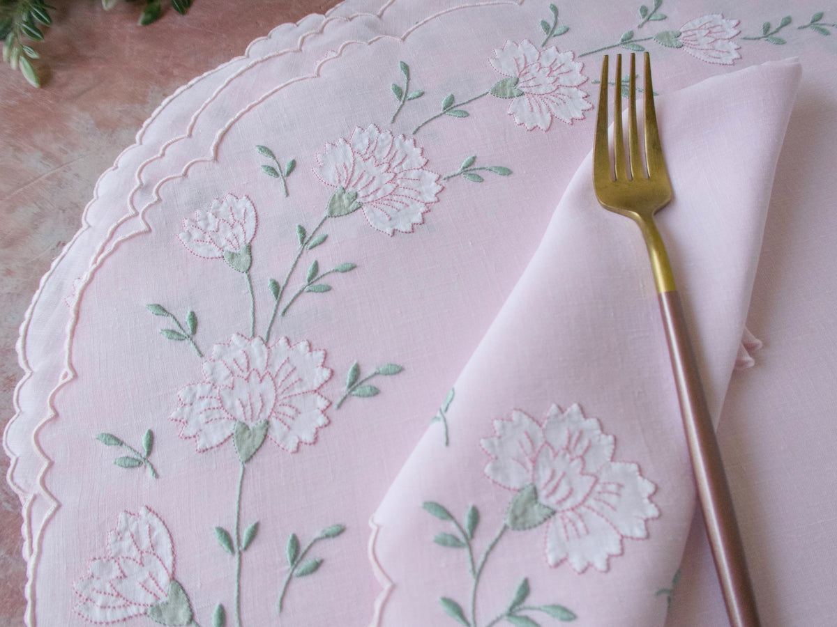 Pretty in Pink Vintage Madeira 16pc Placemat Set for 8