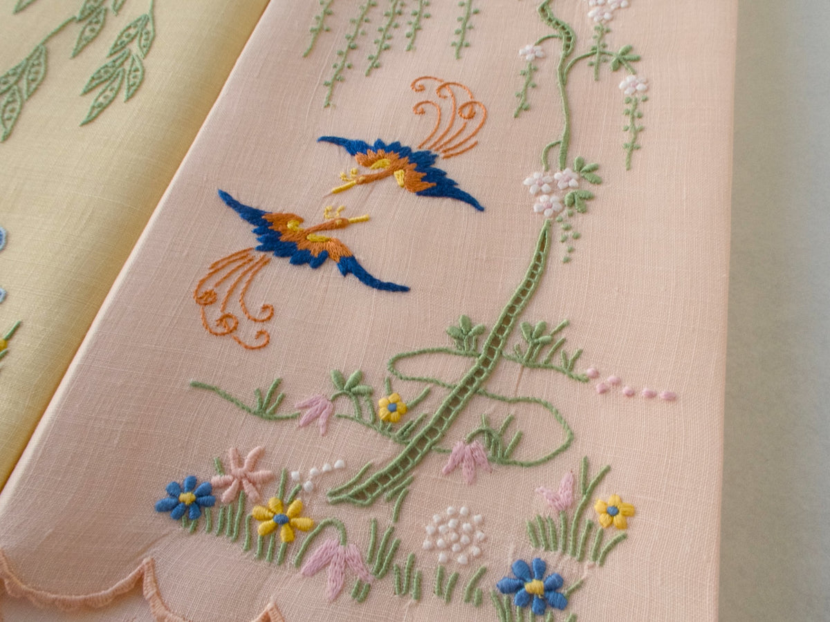 Birds of Paradise Vintage Madeira Guest Towels, Set of 2