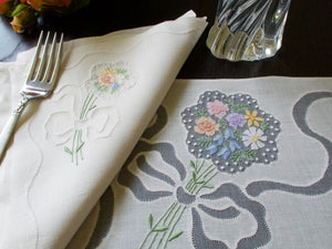 Bouquets Vintage Madeira 17pc Linen Placemat Set for 8