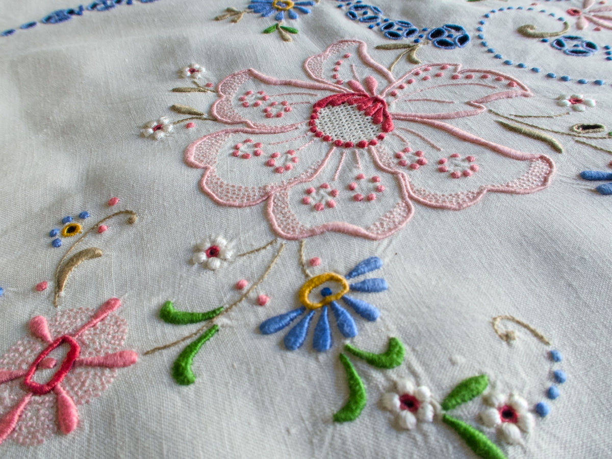 Colorful Vintage Madeira Embroidered Tablecloth 50x50&quot;