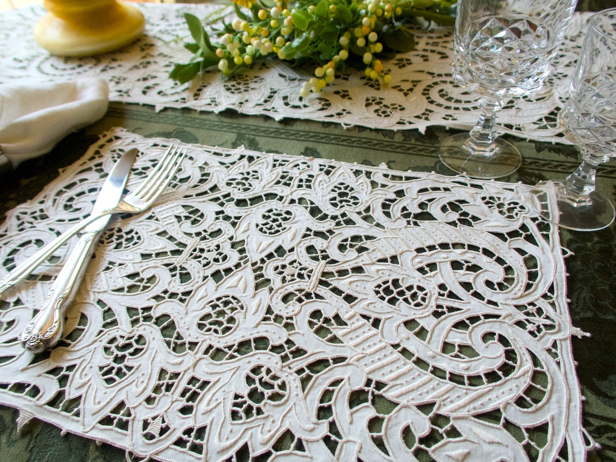 Elaborate Vintage Italian 12 Linen Cutwork Placemats &amp; Runner