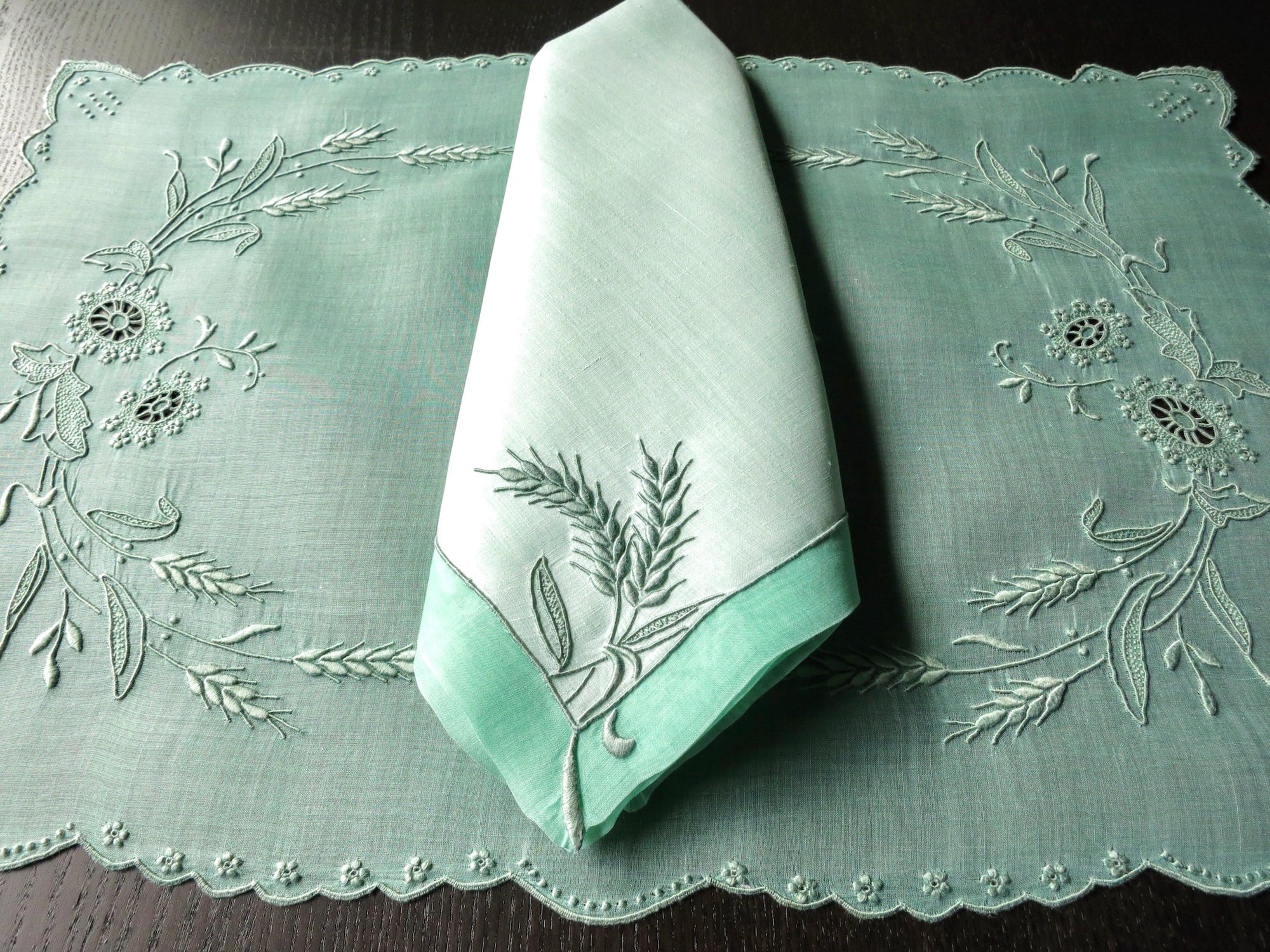 Vintage green organdy placemat with Wheat embroidery, Marghab Madeira workmanship.