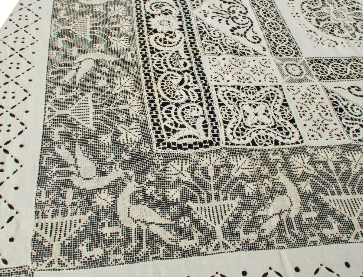 Gorgeous Vintage Italian Mixed Lace XL Tablecloth 70x177&quot;