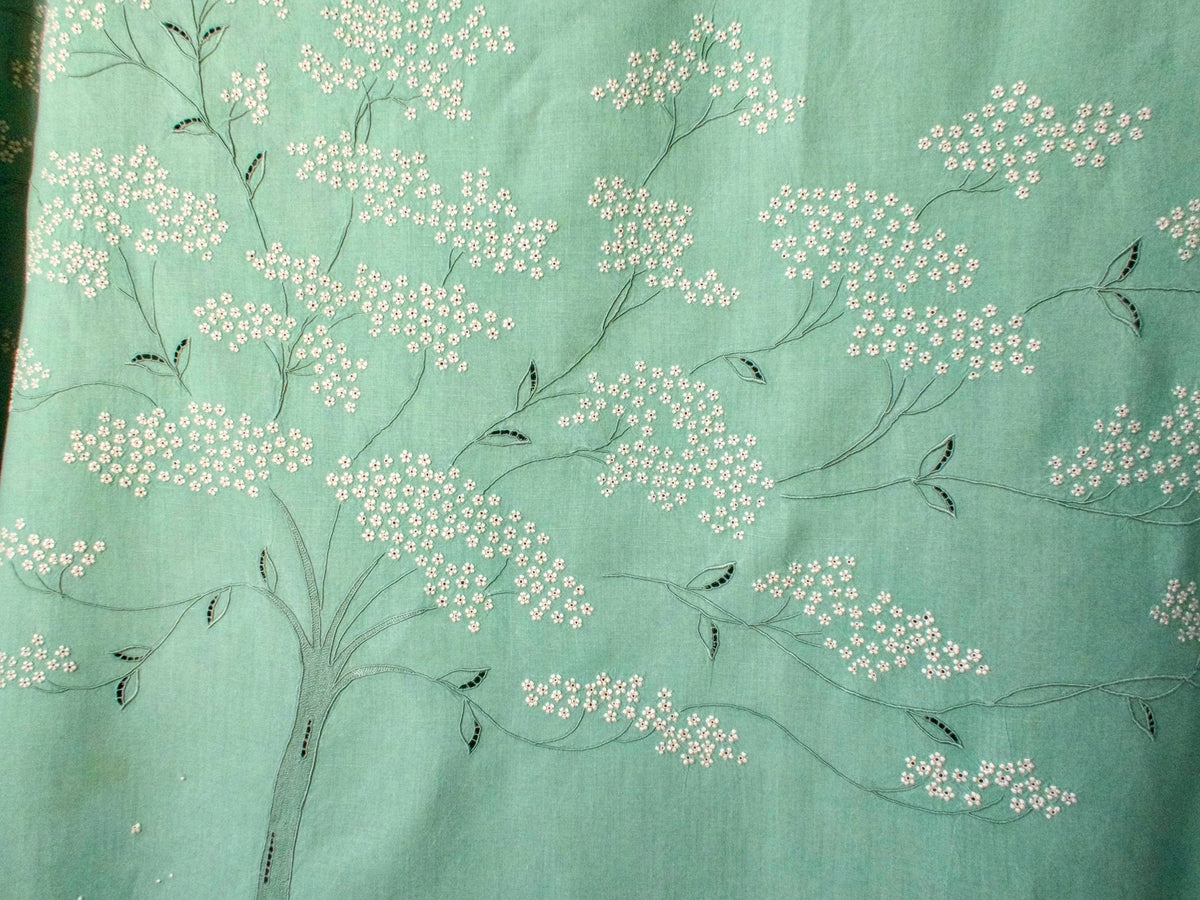 &quot;Jacaranda Tree&quot; in Green Vintage Marghab Tablecloth &amp; 12 Napkins - 70&quot; x 110&quot;