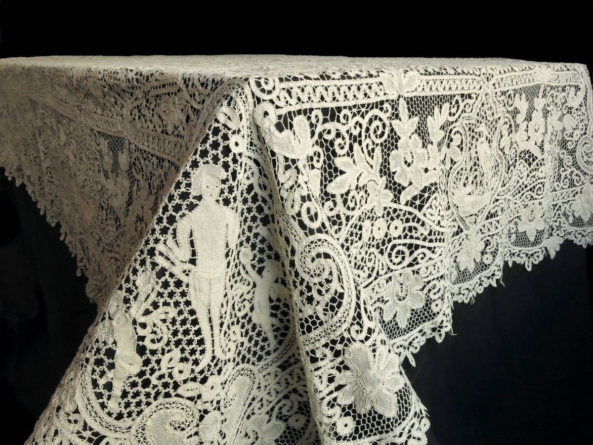 Cherubs, Dancers & Deer Antique Bobbin Lace Tablecloth 64x132