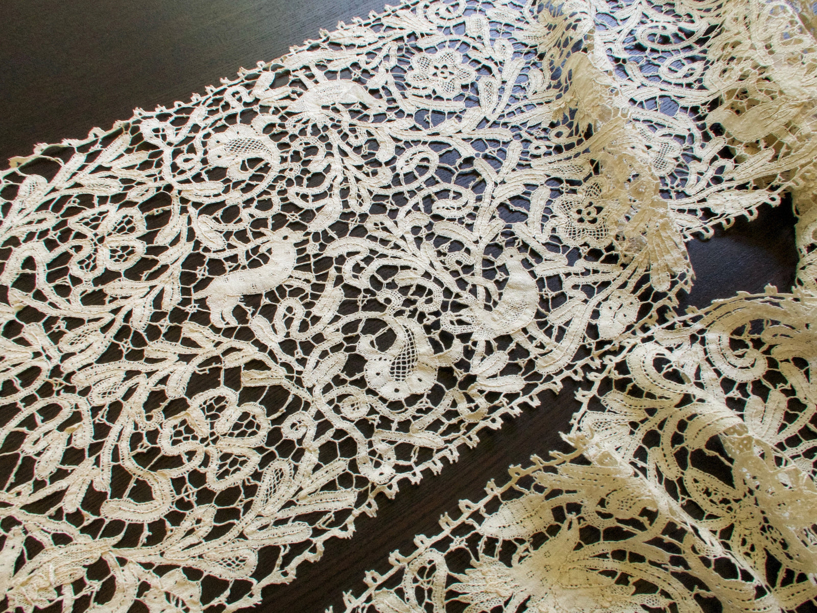 Antique Bobbin Lace Runner with Birds & Creatures 10x140"