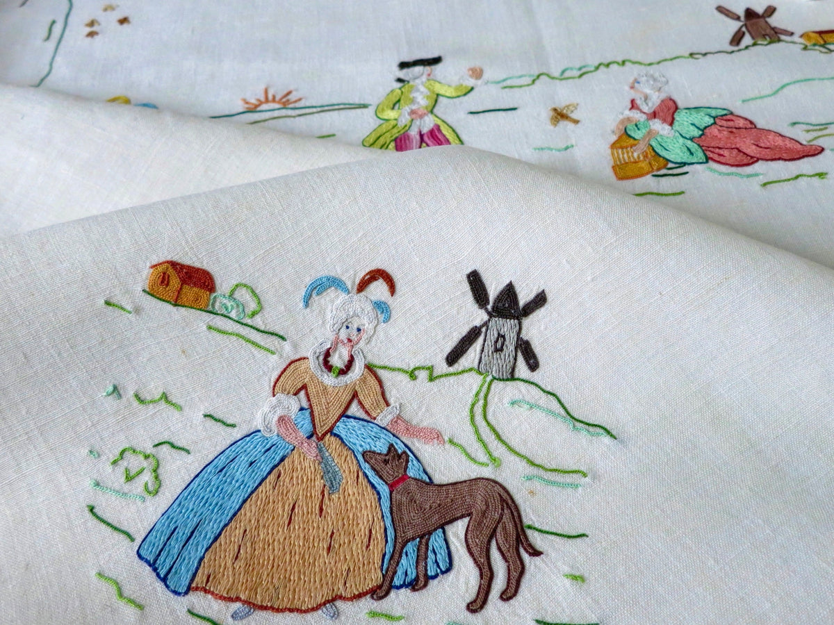 Marie Antoinette Vintage Beauvais Embroidery 108&quot; Linen Tablecloth, 8 Napkins
