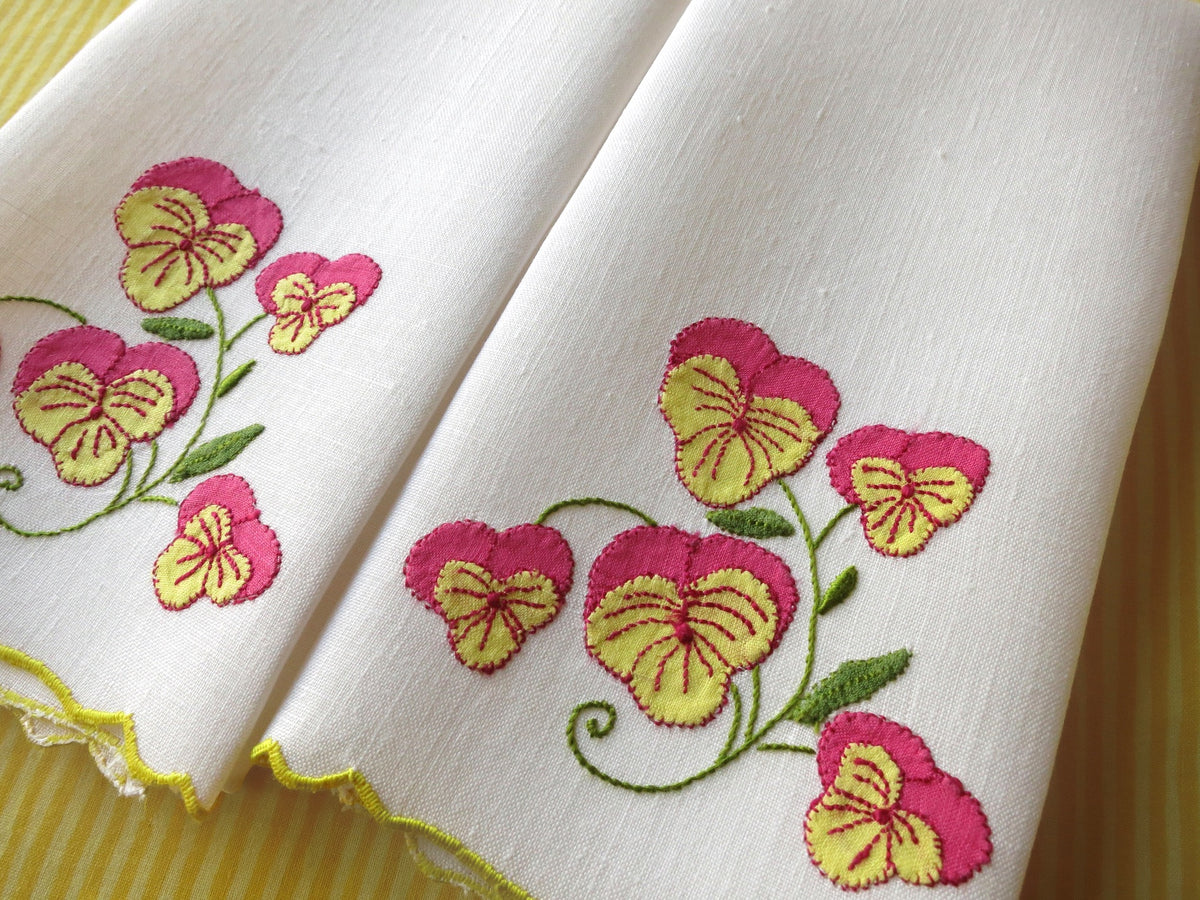 Pretty Pansies Vintage Madeira Guest Towels, Set of 2