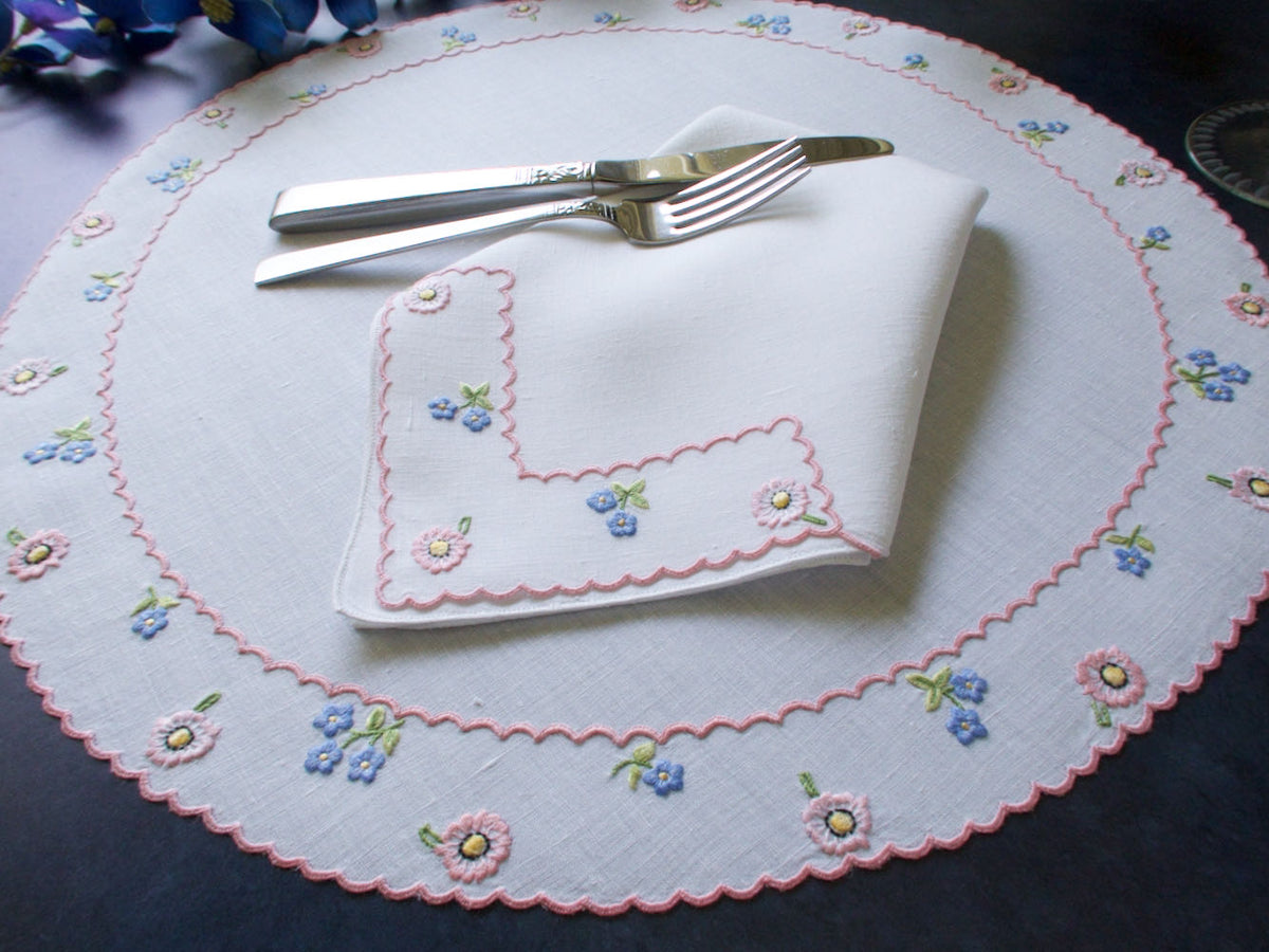 Dainty Flowers Vintage Hand Embroidered 24pc Linen Placemat Set for 8