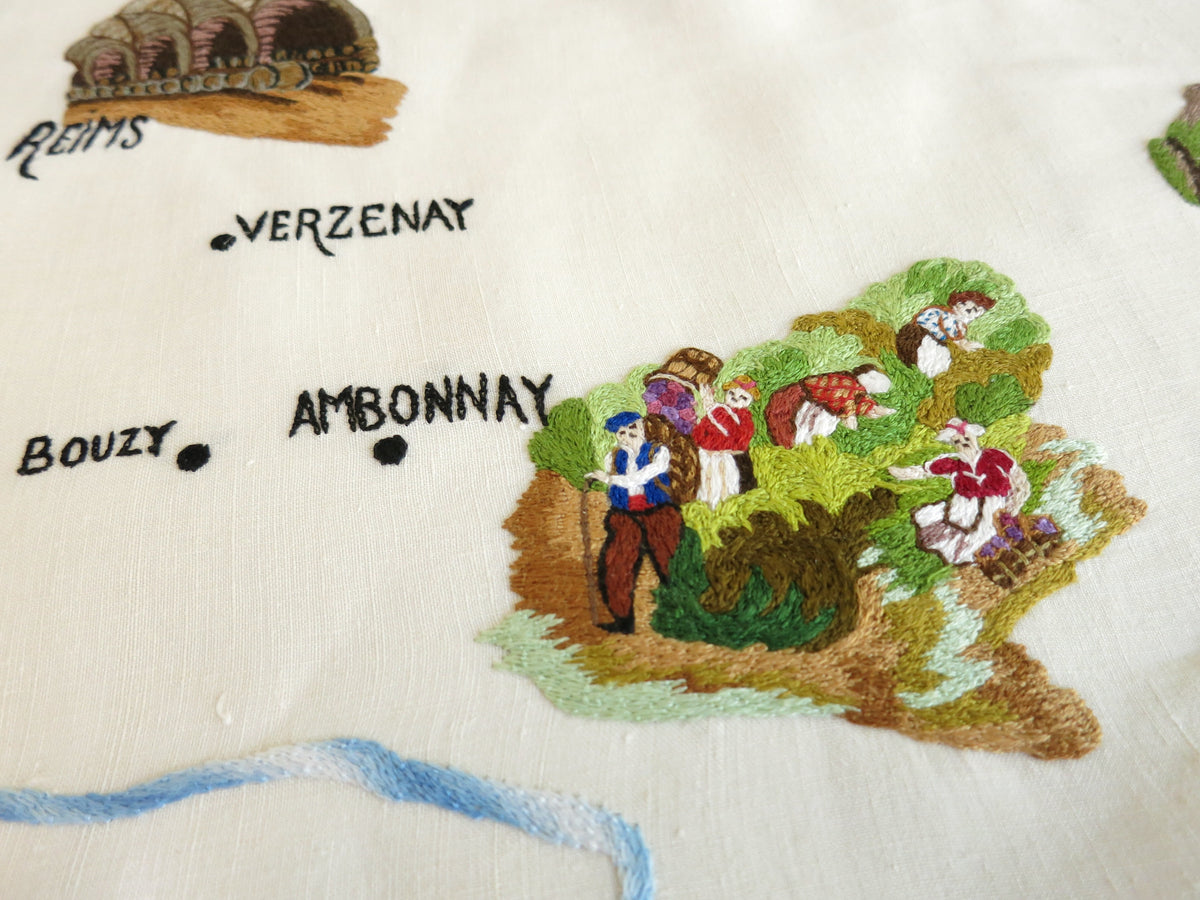 French Wine Country D Porthault Tablecloth 70x122&quot; &amp; 12 Napkins
