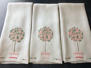 "Rose Tree" Vintage Marghab Linen Guest Towels, Set of 3