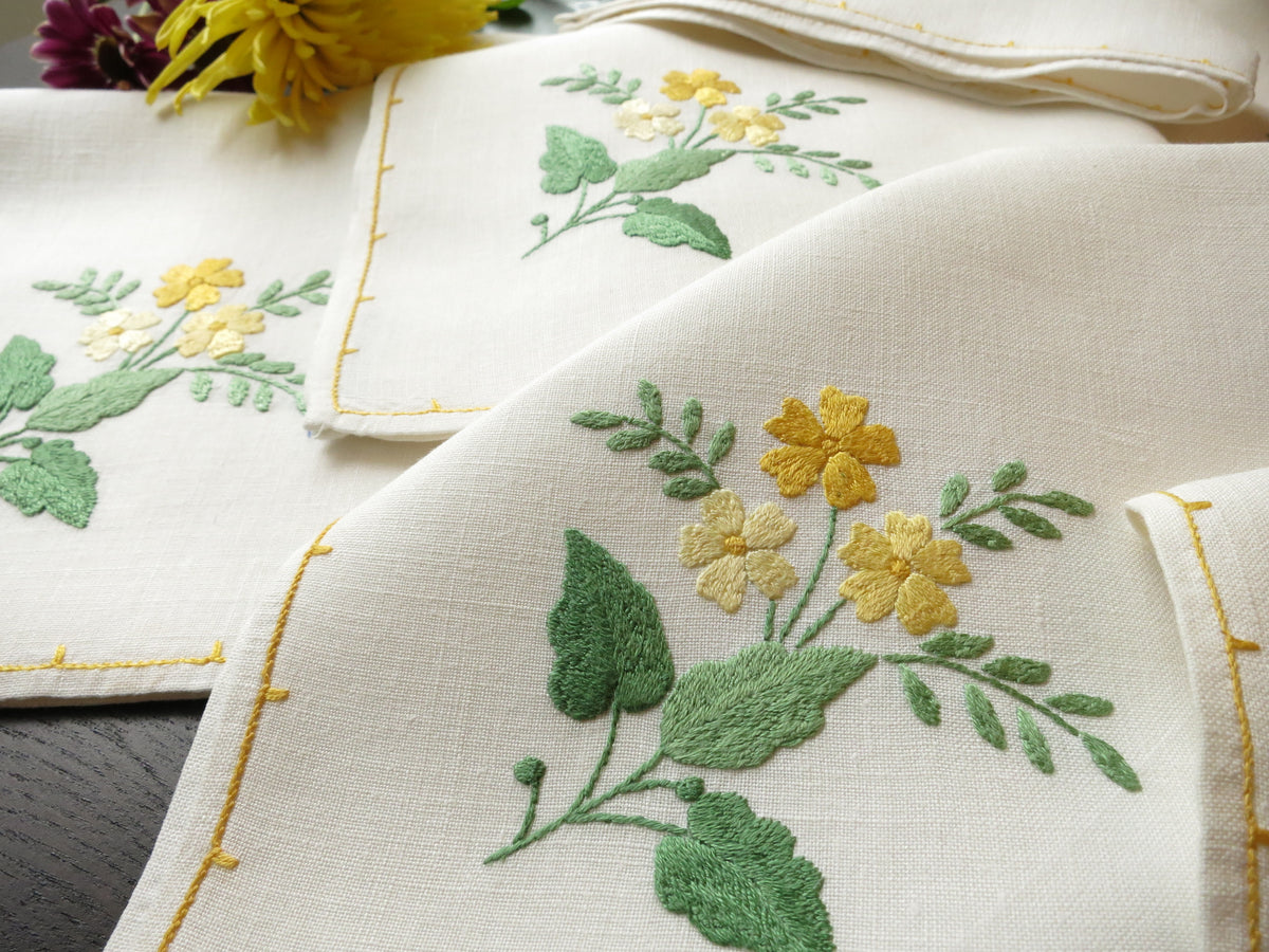 Yellow Flowers Vintage Italian Embroidered Large Linen Dinner Napkins ~ Set of 12