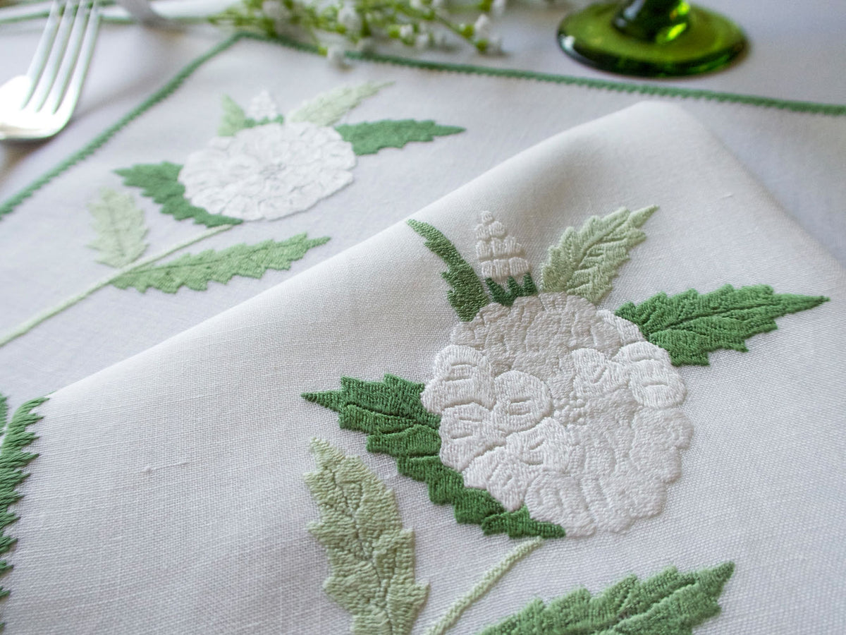 White Flowers Rapisardi Italian Embroidered 12pc Placemat Set for 6