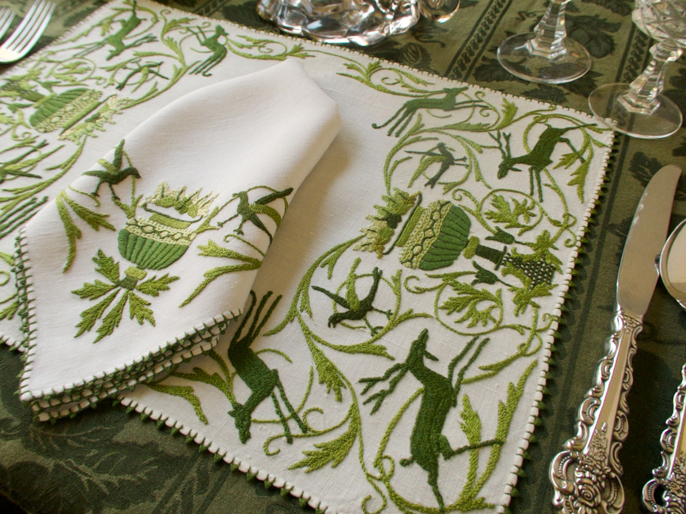 Deer & Birds Vintage Italian 3-D Embroidered Linen Placemat Set for 8