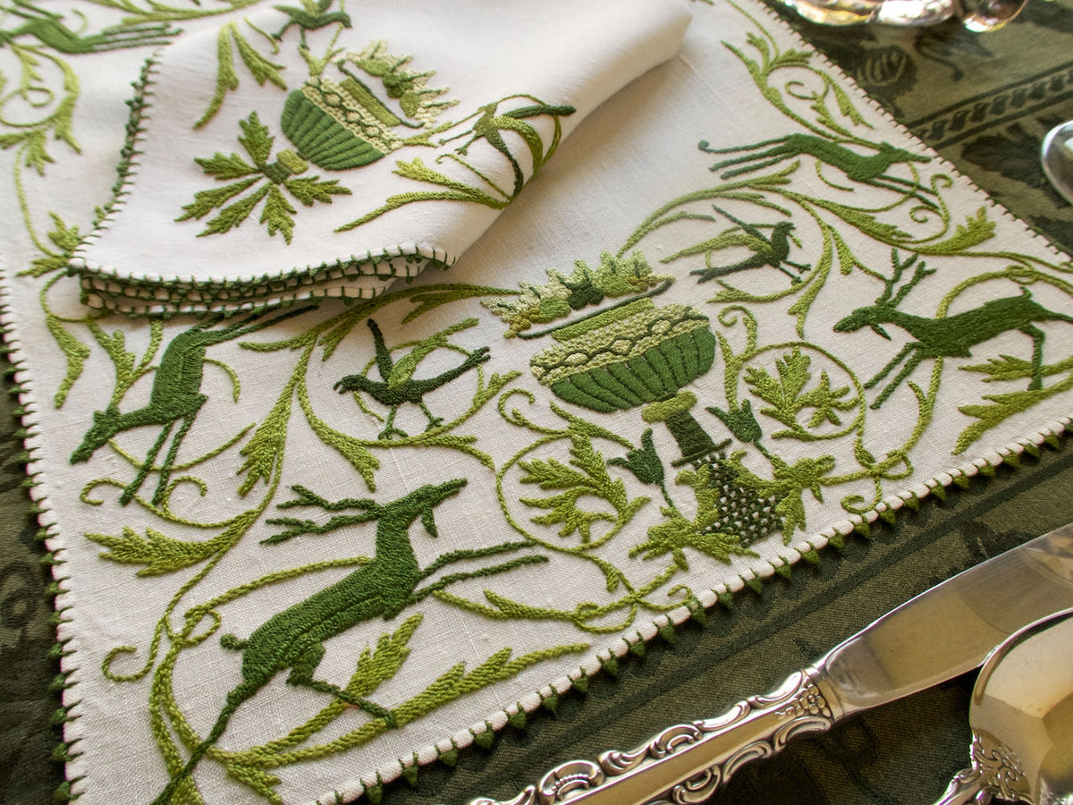Deer &amp; Birds Vintage Italian 3-D Embroidered Linen Placemat Set for 8