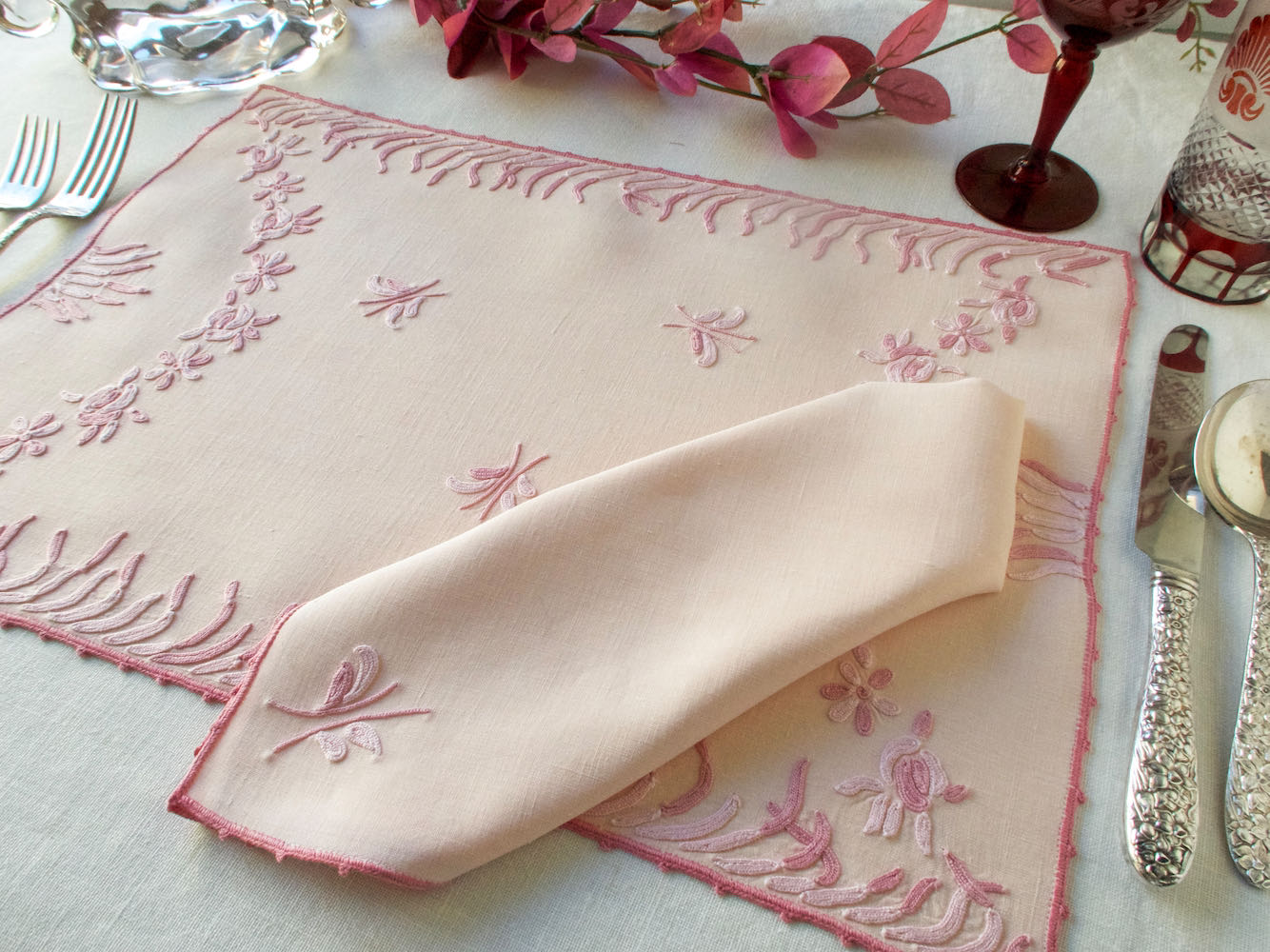 Modernist Garden Vintage French Beauvais Embroidered Linen Placemat Set for 8