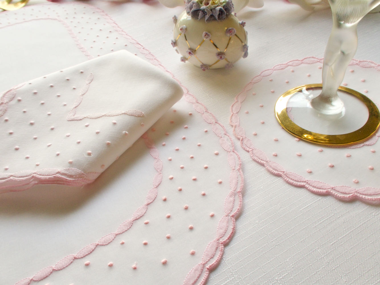 Pink Dots & Ribbons Vintage Madeira 36pc Placemat Set for 12