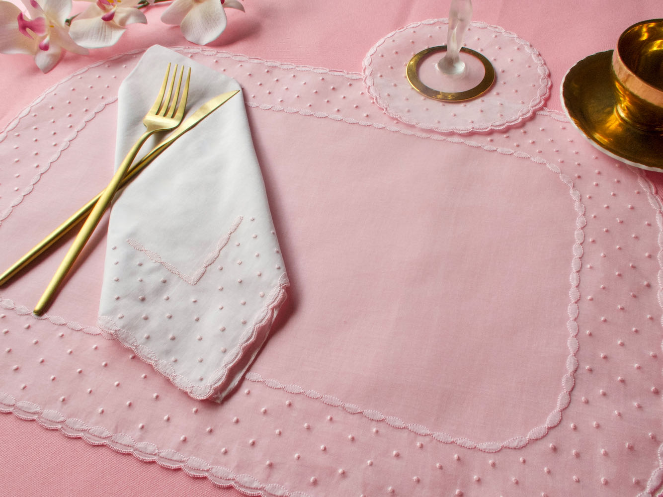 Pink Dots & Ribbons Vintage Madeira 36pc Placemat Set for 12