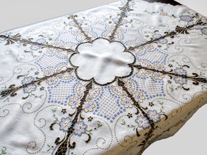 Vintage Madeira Flowers & Cutwork Linen Tablecloth 52"