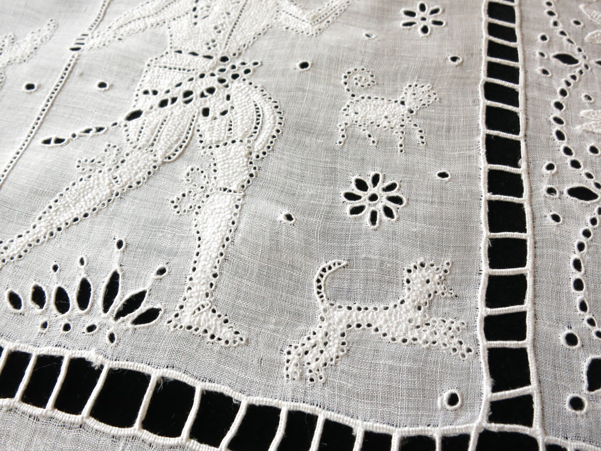 Call to the Hunt Antique French Embroidery Round Linen Tablecloth 30&quot;