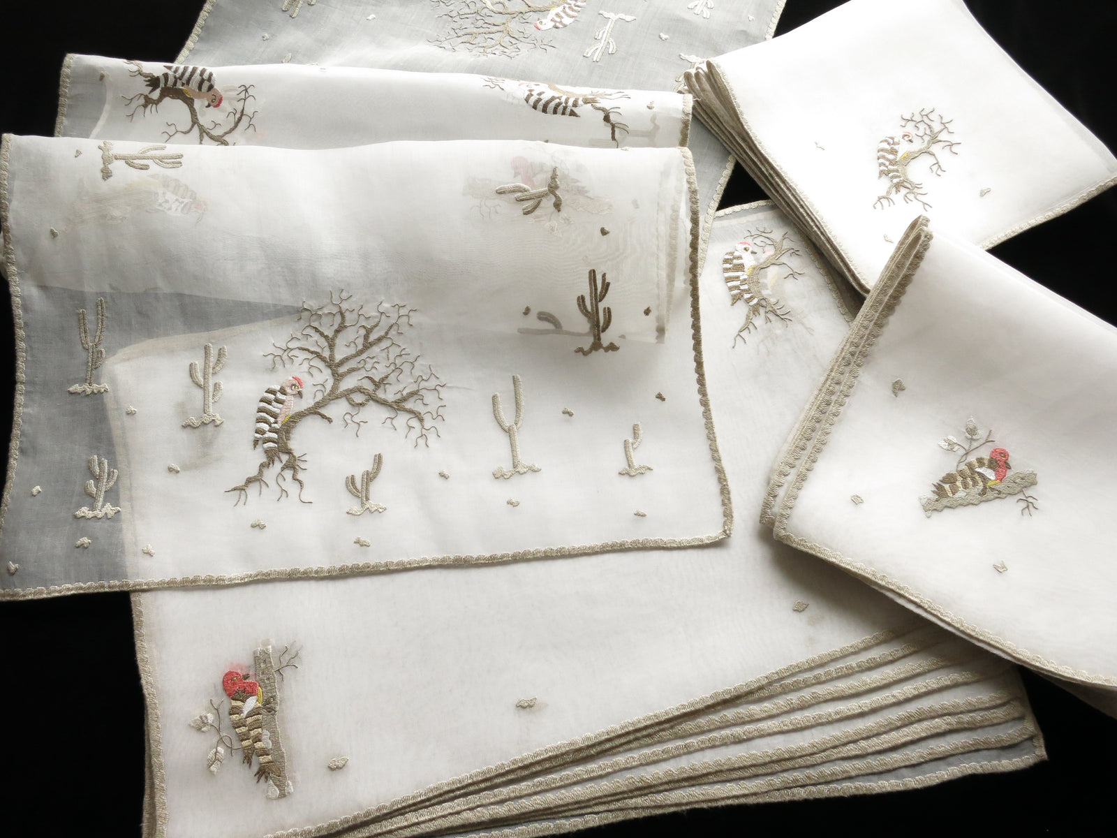 Gila Woodpecker Southwest Desert Vintage Italian Placemat Set - Setting for 8