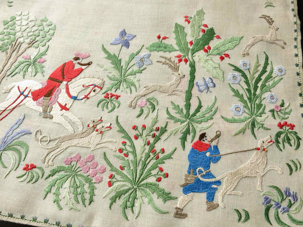 The Hunt Vintage Rapisardi Italian Hand Embroidered Table Runner