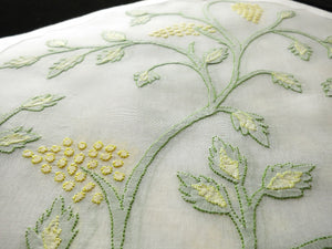 Jacobean Flowers Vintage Madeira Embroidery Placemat Set for 6