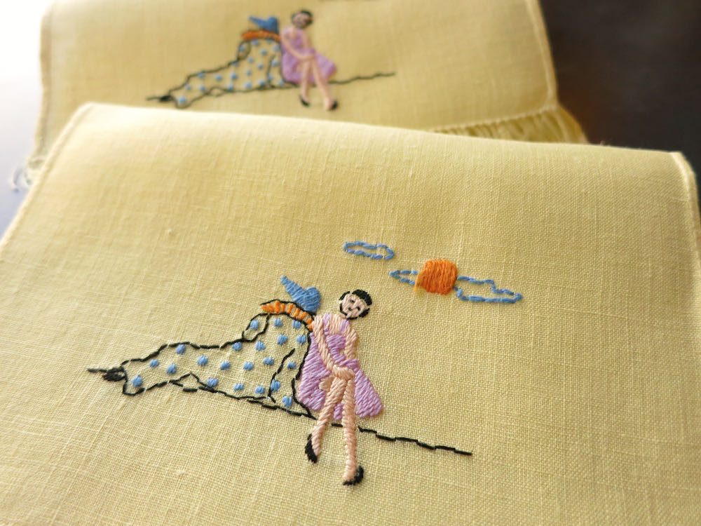 Fille et Pierrot Vintage Embroidered Linen Cocktail Napkins Set of 6