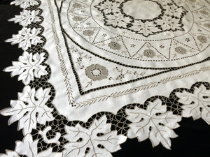 Leaves in Cutwork Vintage Madeira Tablecloth Topper 49x50"