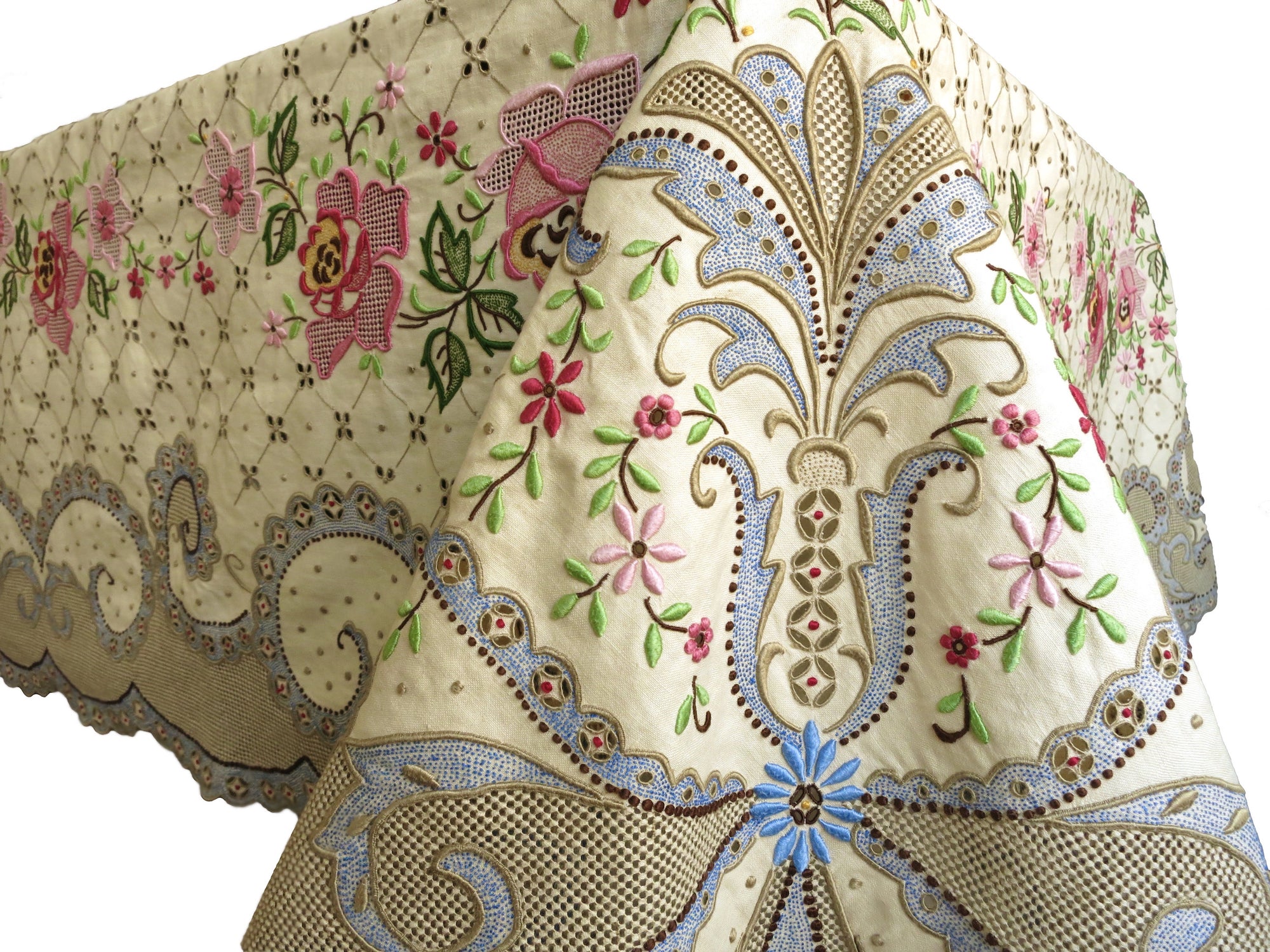 Vibrant Flowers Madeira Embroidered Tablecloth 12 Napkins 64x128"