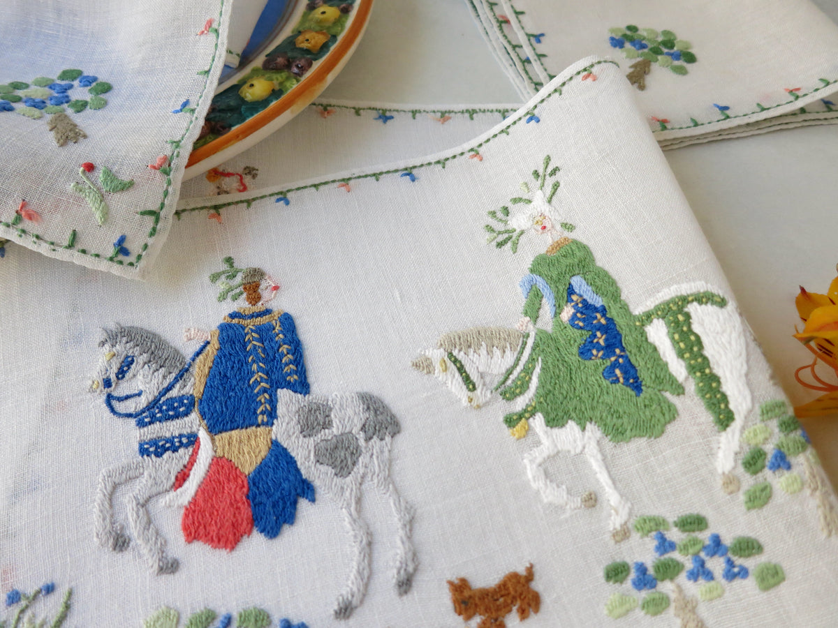 Medieval Lovers Vintage Rapisardi Italian Embroidered 3pc Breakfast Set