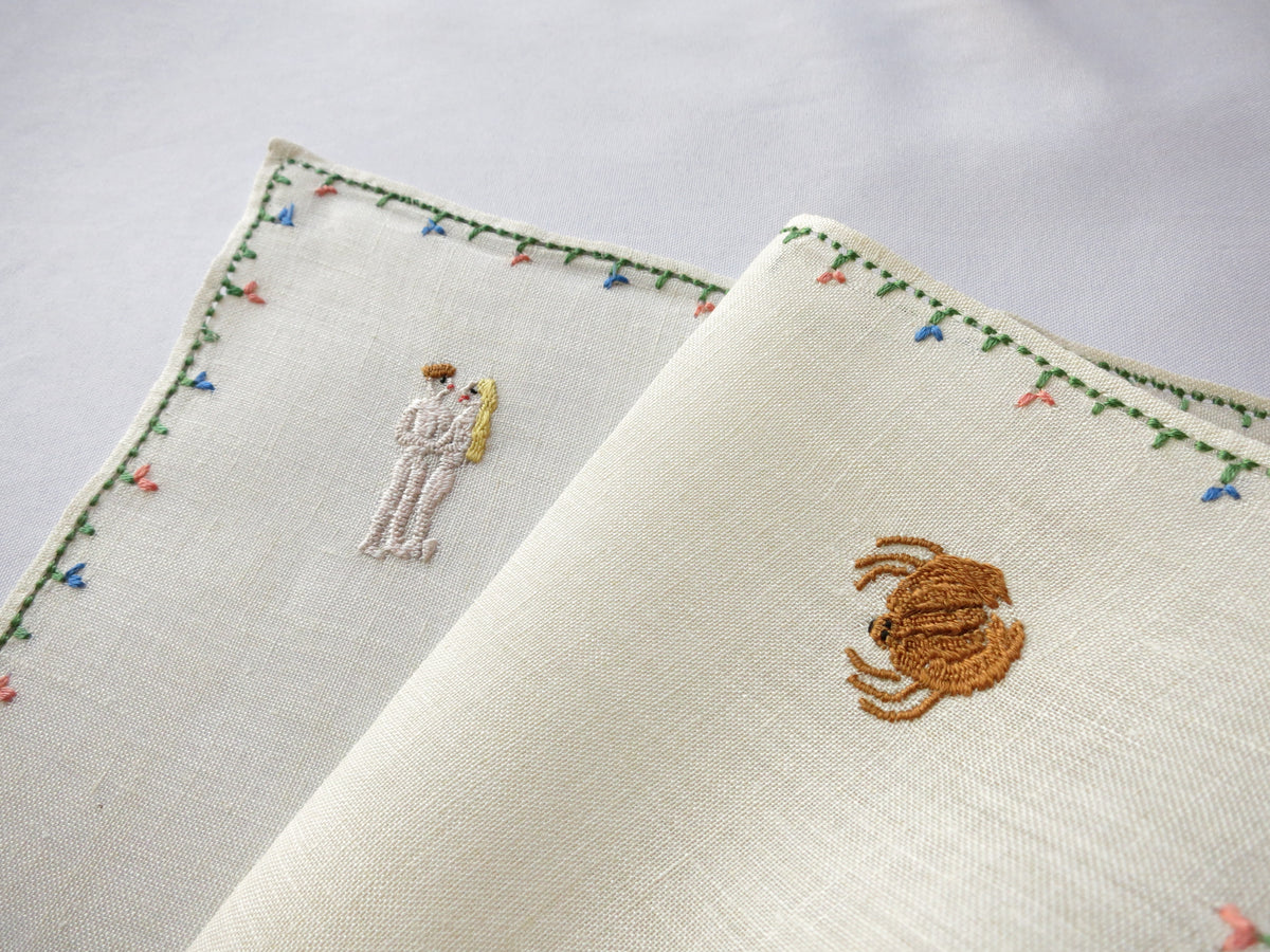 June Wedding, Medieval Style, Vintage Rapisardi Italian Embroidery Runner Centerpiece