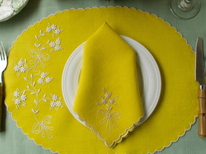 Sunny Yellow Vintage Madeira 8pc Linen Placemat Set for 4