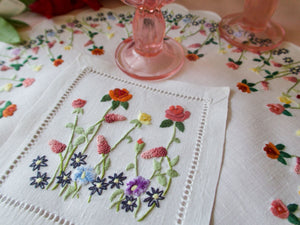 Detailed Flowers Vintage Linen Hand Embroidered Placemats, 8 Count