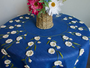 Cottage Daisies on Blue Round Linen Tablecloth 68"