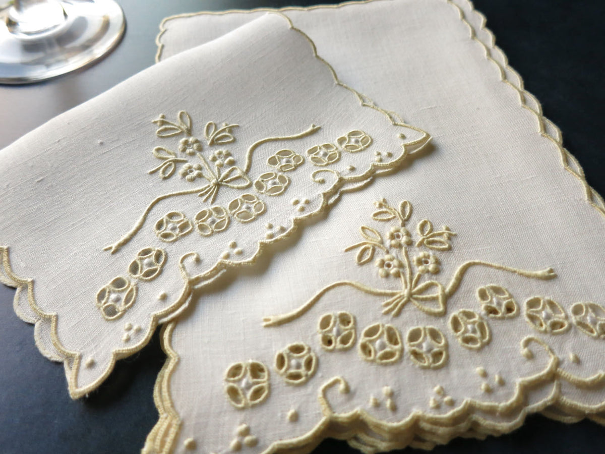 Ribbons &amp; Flowers Vintage Madeira Cocktail Napkins ~ Set of 8