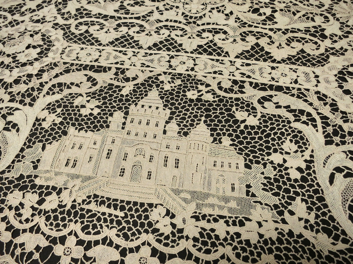 Castles Antique French Needle Lace Tablecloth 72x144