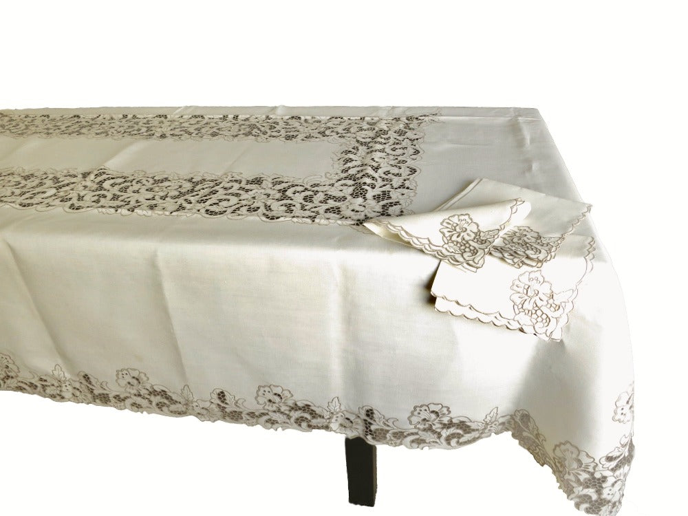 Flowers in Cutwork Vintage Madeira Linen Tablecloth 12 Napkins 68x100"