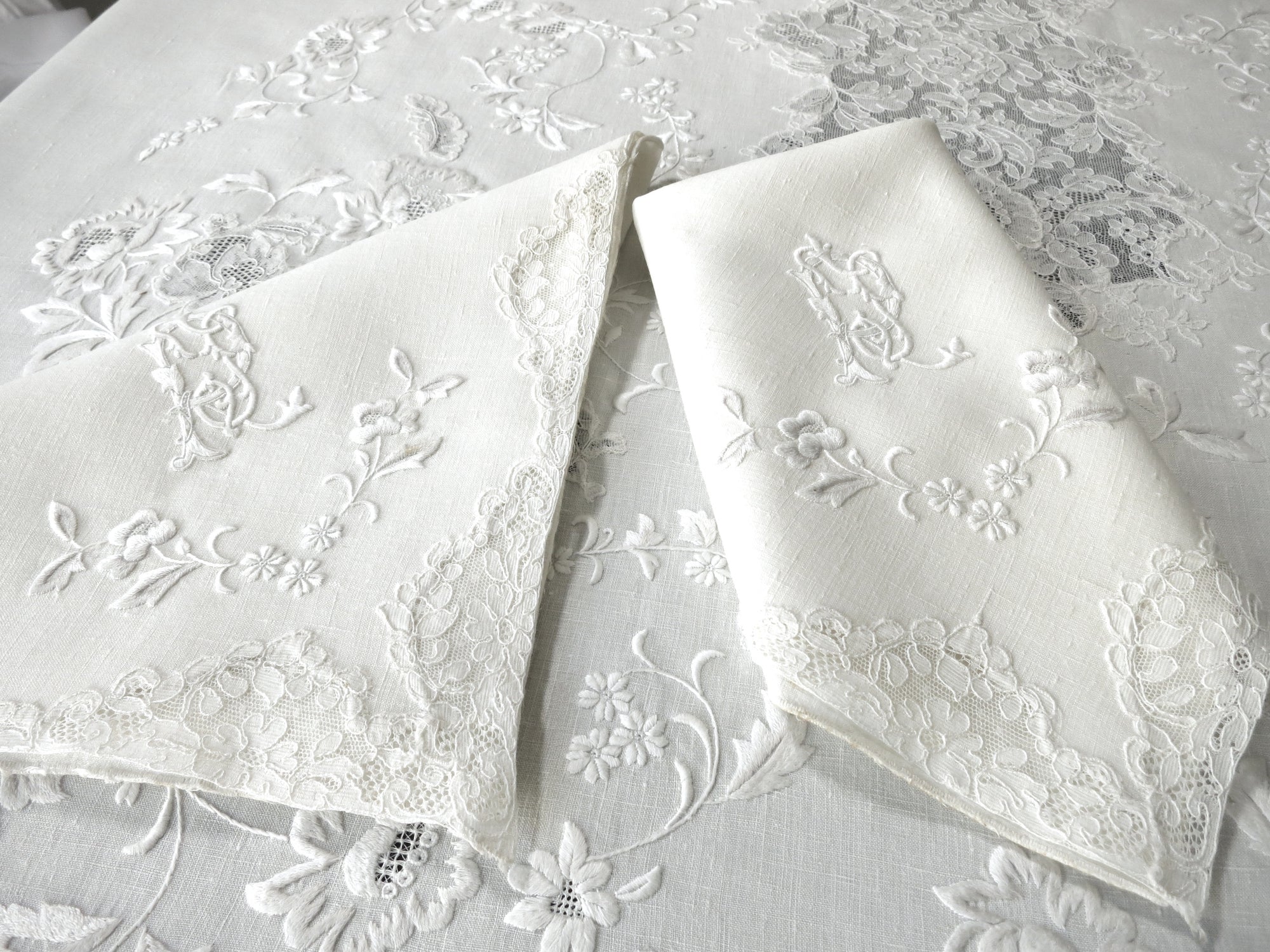 Antique French Linen & Lace Tablecloth 70x96", with 8 + 12 Napkins