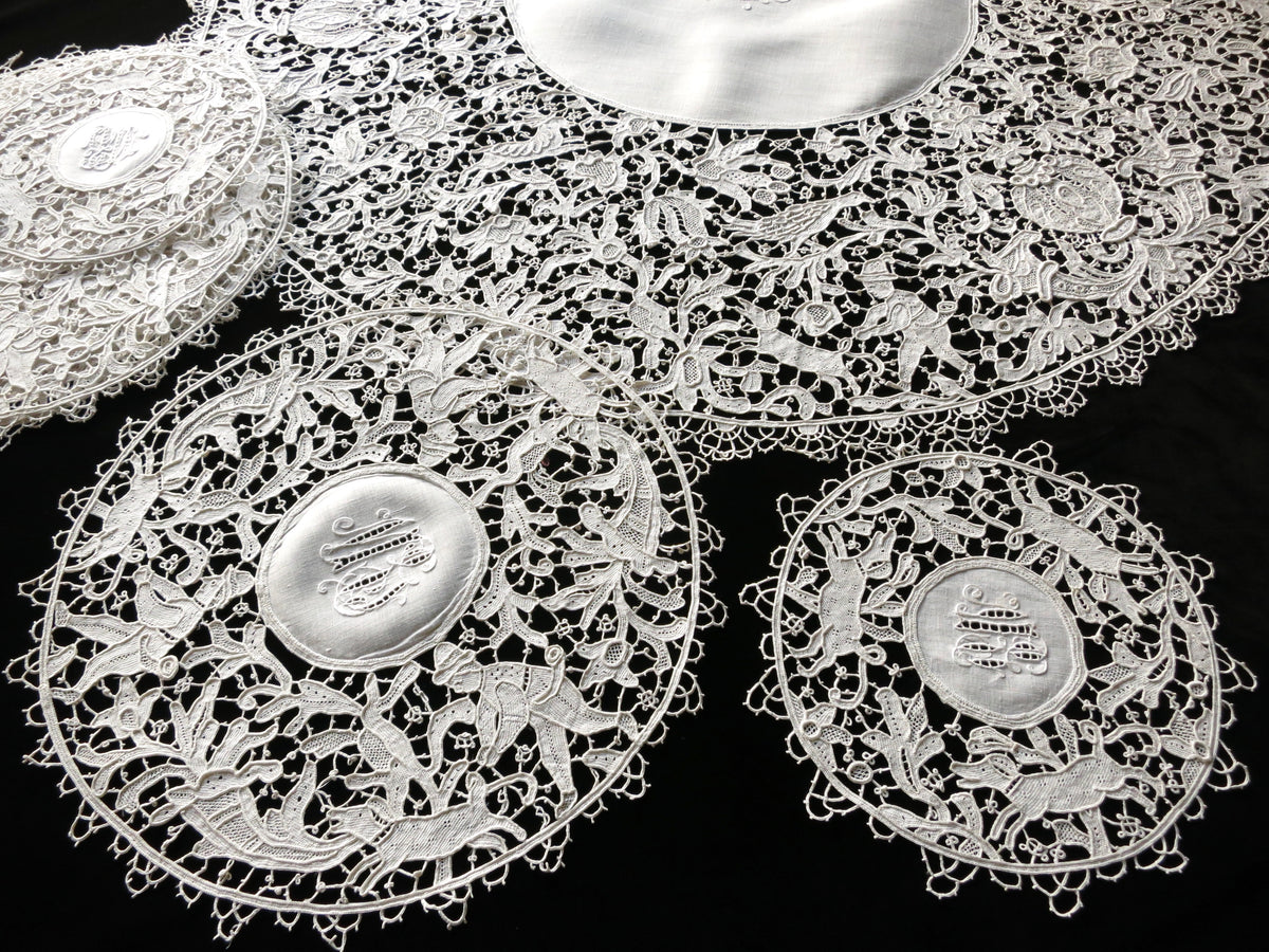 Dogs, Pheasants &amp; Deer c1900 Antique Point de Venise Lace Table Setting for 6