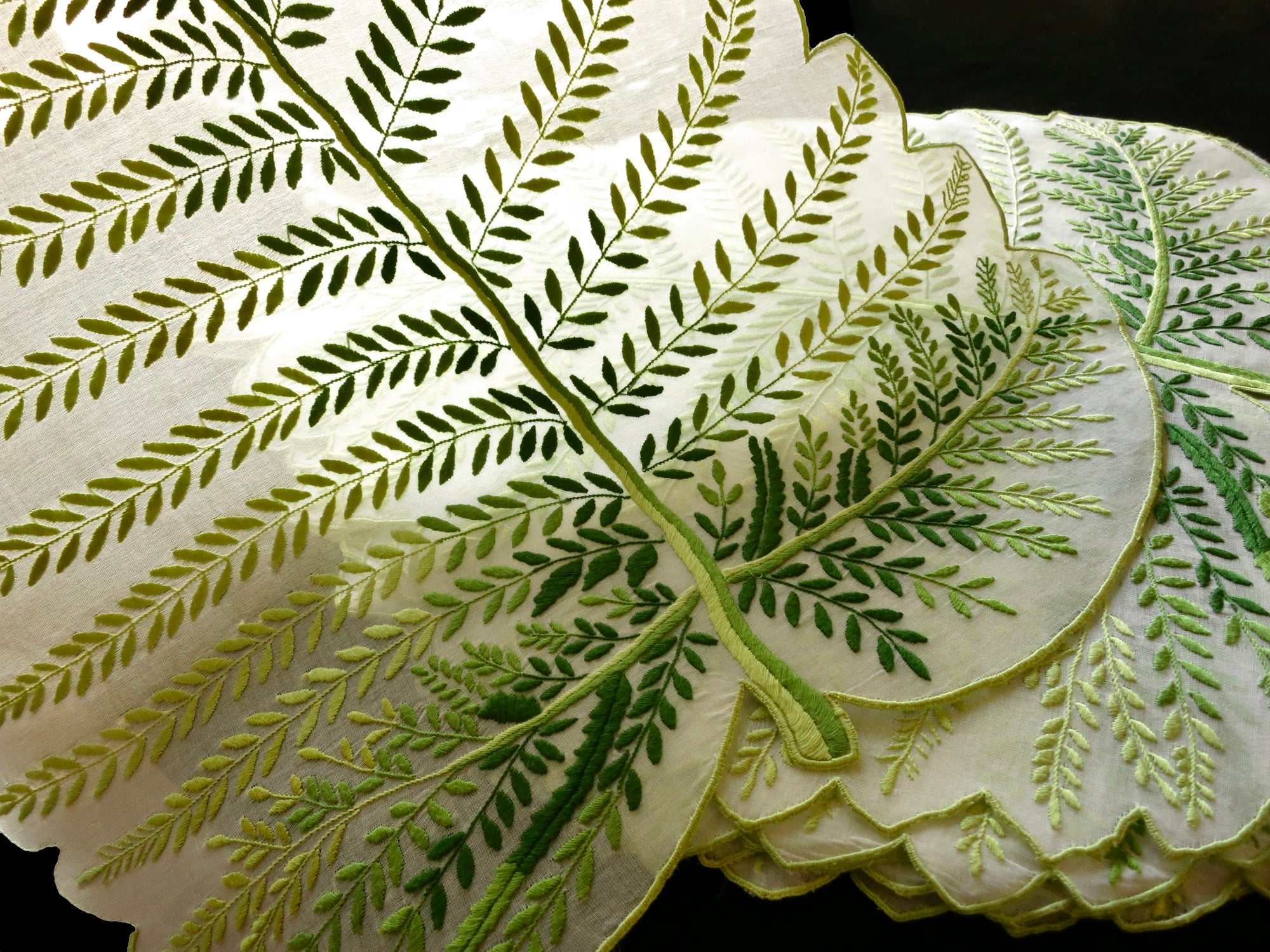Green Leaves Vintage Madeira Embroidery Organdy Placemat Set for 8