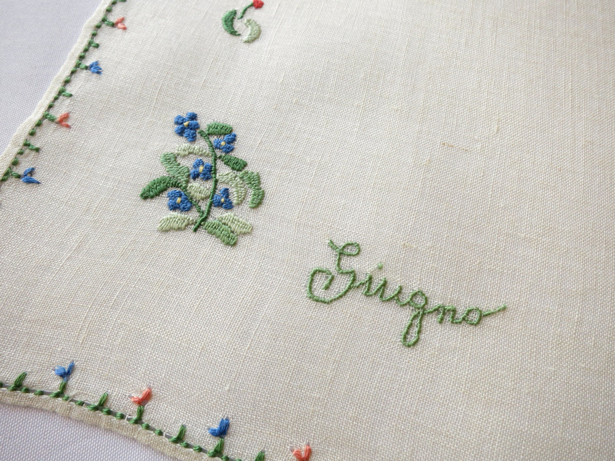 June Wedding, Medieval Style, Vintage Rapisardi Italian Embroidery Runner Centerpiece