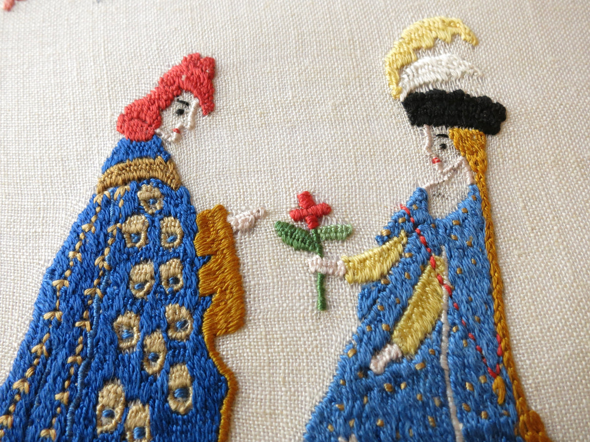 June Wedding, Medieval Style, Vintage Rapisardi Italian Embroidery Runner Centerpiece