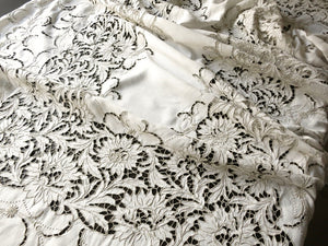Sunflowers Vintage Madeira Embroidered Tablecloth & 12 Napkins 62x120"