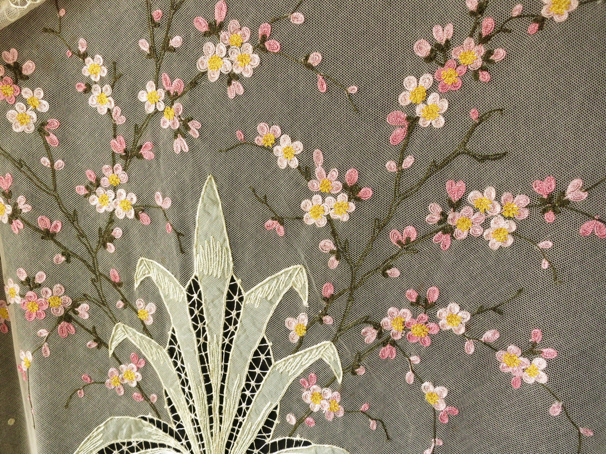 Cherry Blossoms Antique c1930 Tambour Lace Coverlet Full Size