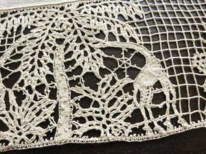 Giraffes in Handmade Lace Antique Table Runner 15x43"