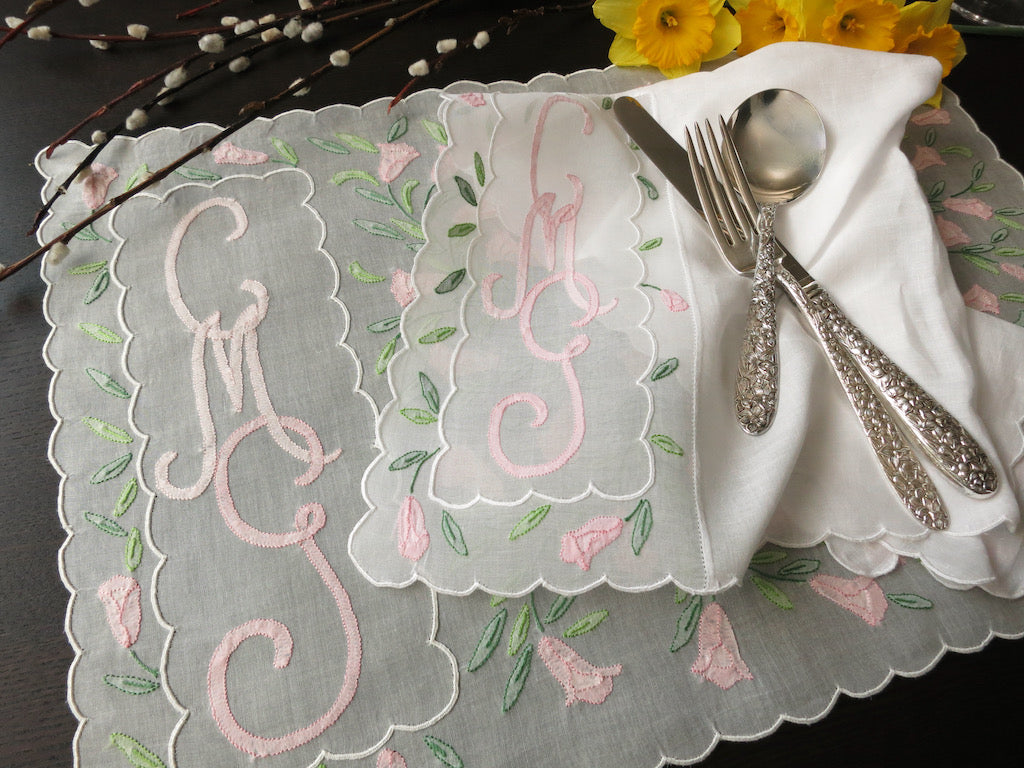 Pink Flowers Vintage Madeira Embroidery 24pc Placemat Setting for 12