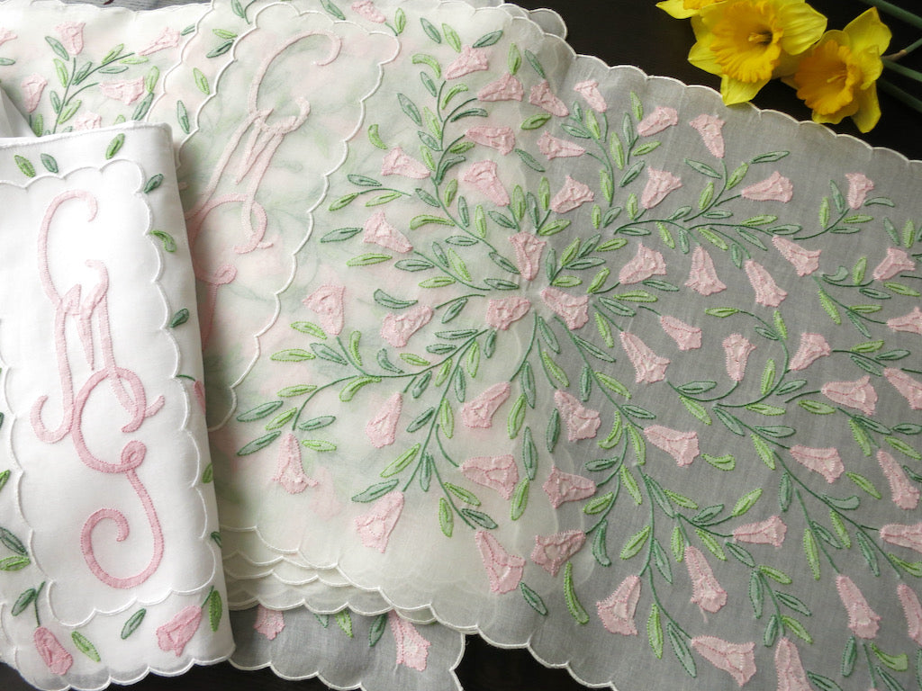 Pink Flowers Vintage Madeira Embroidery 24pc Placemat Setting for 12