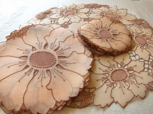 Organdy Flowers Vintage Madeira 25 pc Round Placemat Set for 12